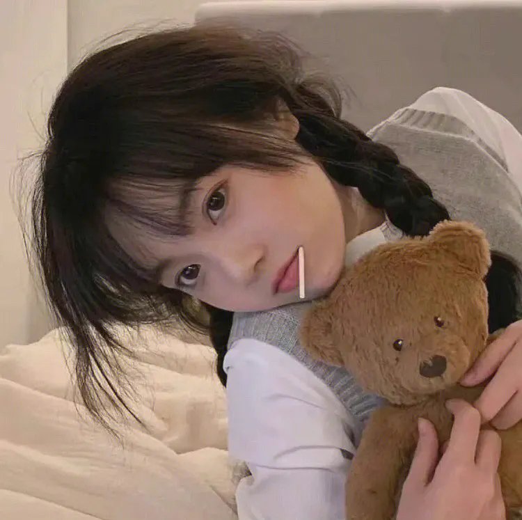毛丰美海报